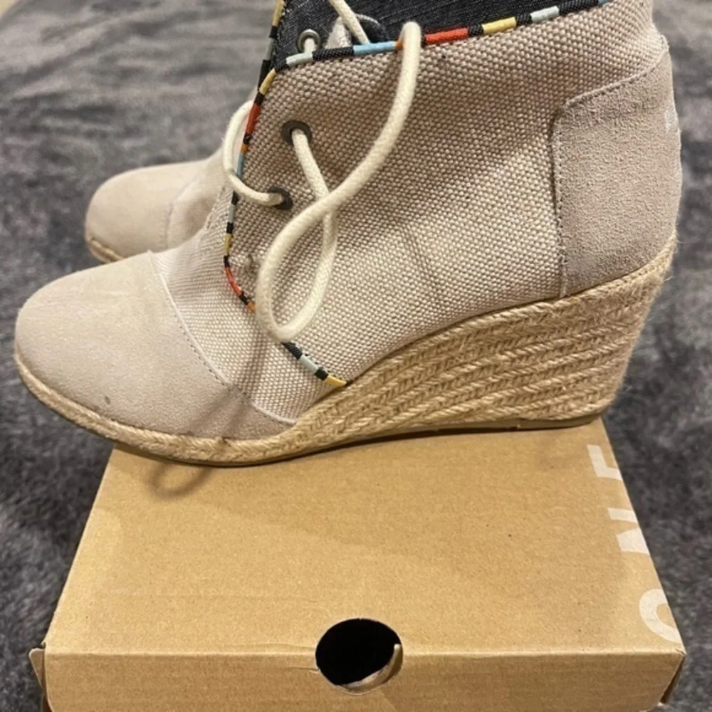 Toms Desert Wedge‎ whisper burlap suede espadrille booties